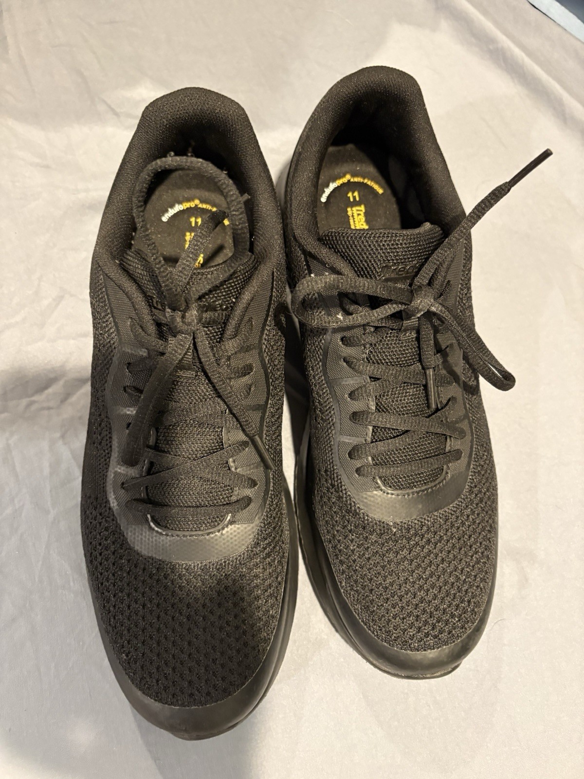 Non Slip Work Shoes Tredsafe Men’s Size 11