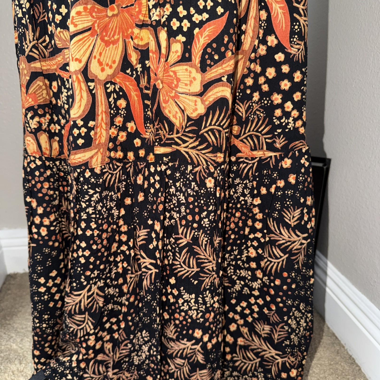 NWT Angie Boho Cottage Floral Smocked Crochet Front Maxi Dress Black $78 Small