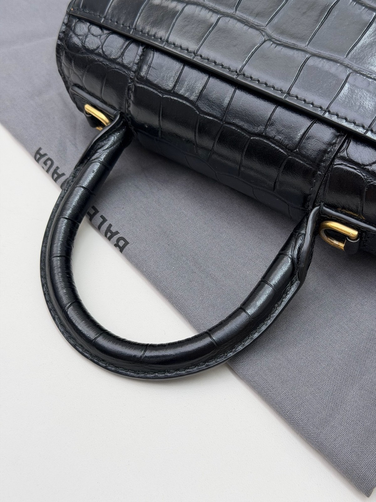 Balenciaga Pre-Owned Authentic Luxury Handbag 18.8*11.8*7.5 