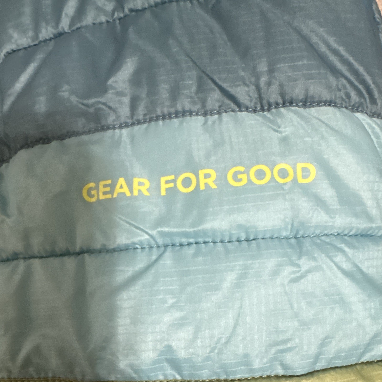 Cotopaxi women’s small Hooded Full Zip Down Puffer Jacket Blue/Green