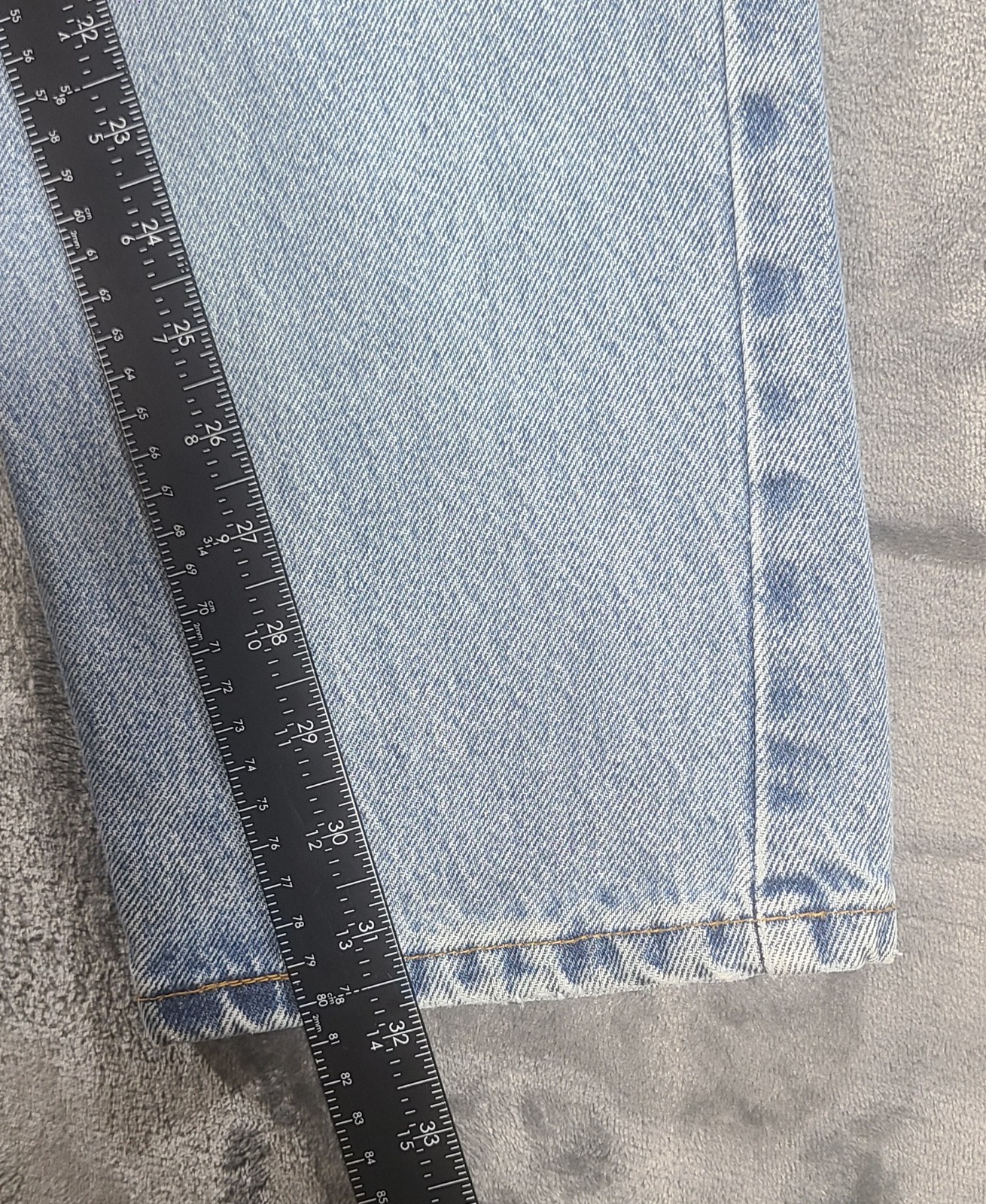 Vintage 1998 Levi’s 560 Women’s Size 14 Reg M Loose Fit Made in USA Blue Denim
