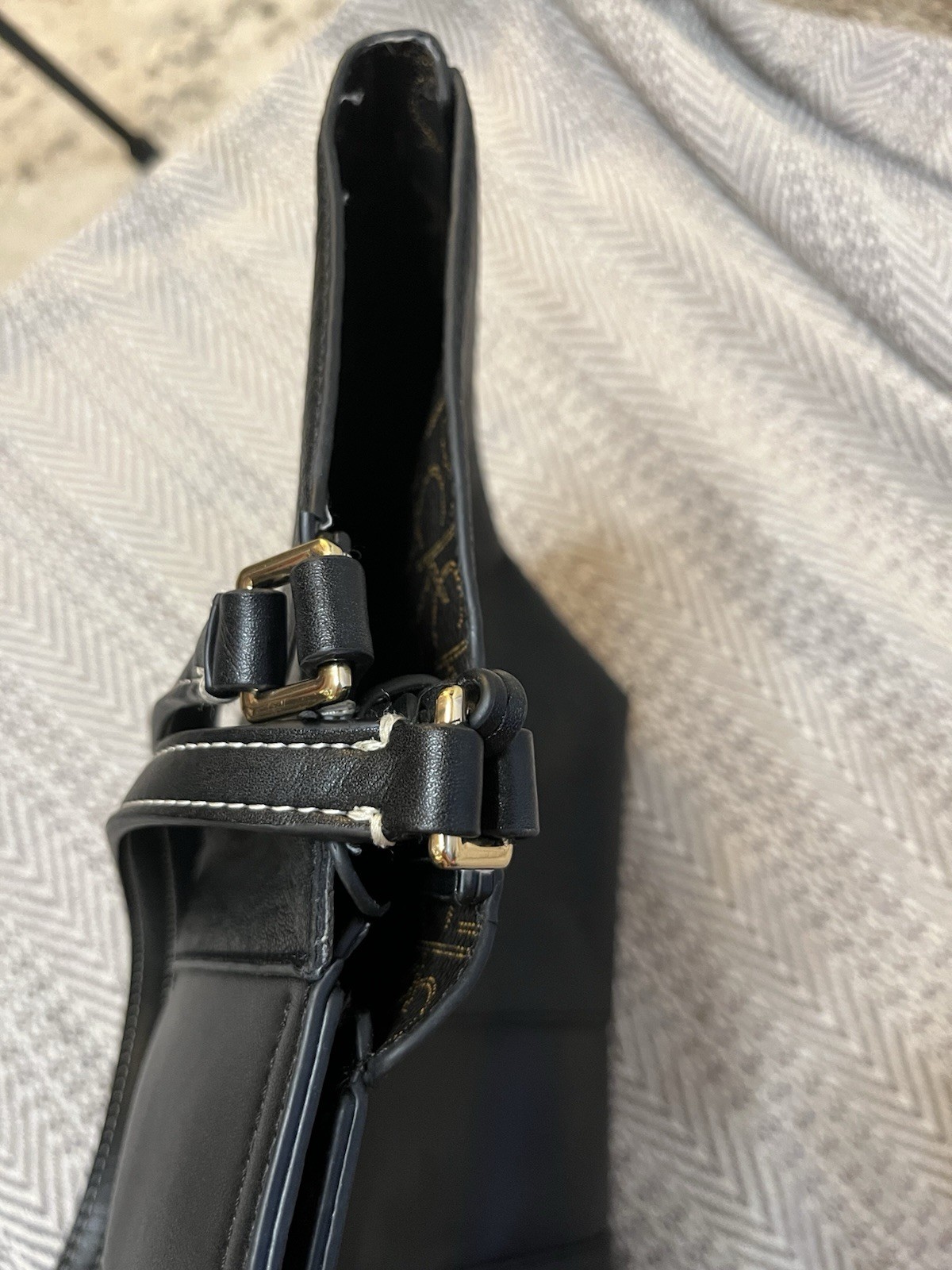 Calvin Klein Black Large Pebbled Logo Tote Gold Hardware Zip Lined Bag Charm