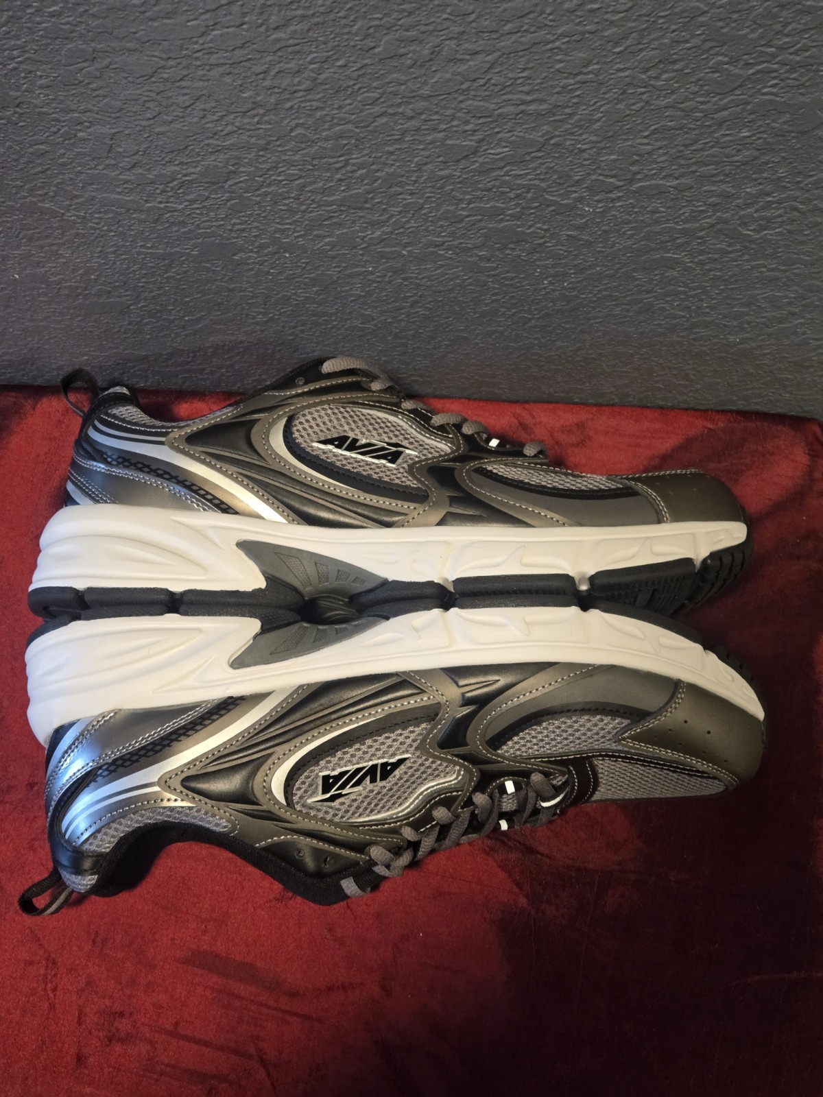 Avia Men’s 5000 Performance Walking Lightweight Breathable Sneakers Size 13 NEW