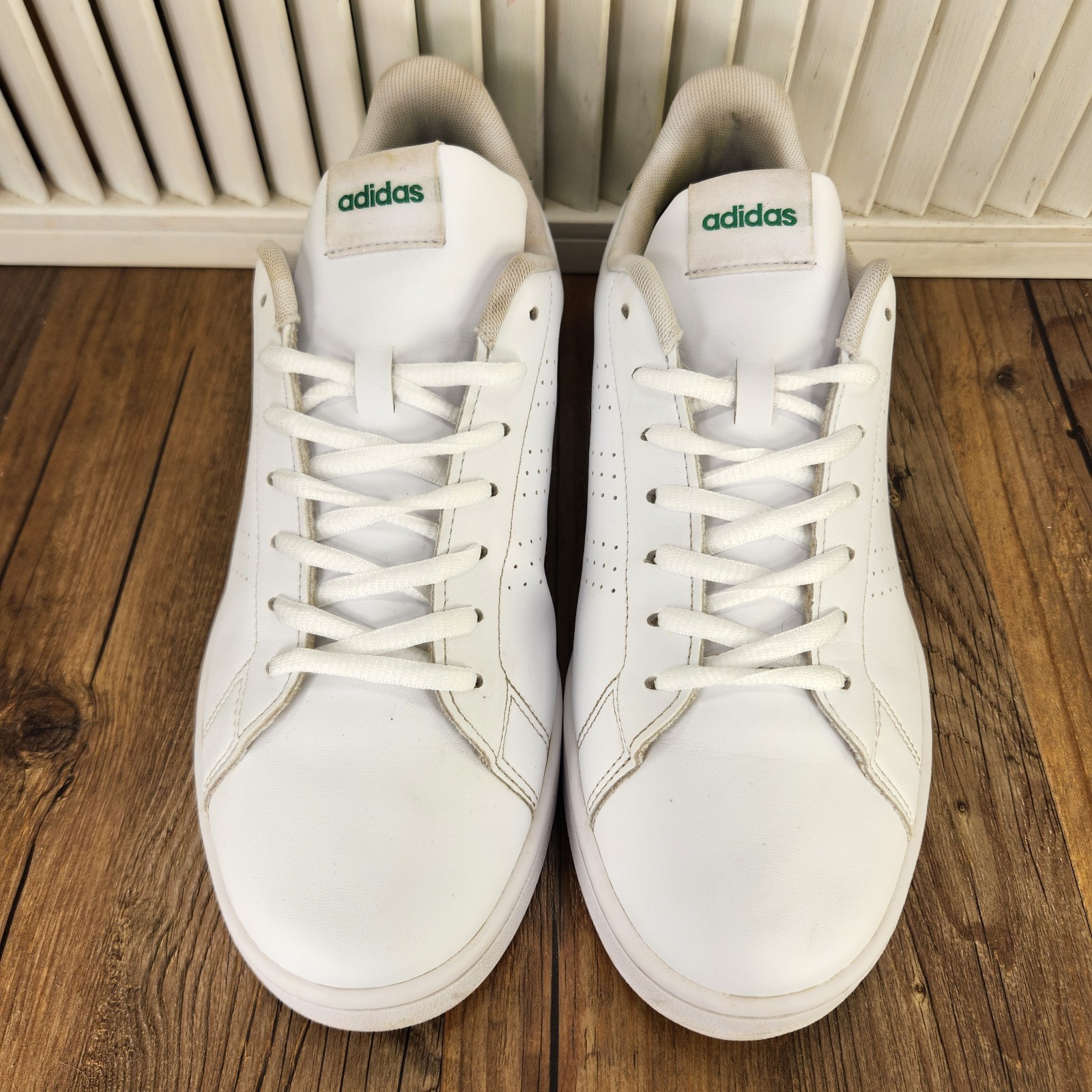 Adidas Advantage Sportswear Mens Sz 9.5 White Green Leather Tennis Shoes GZ5300