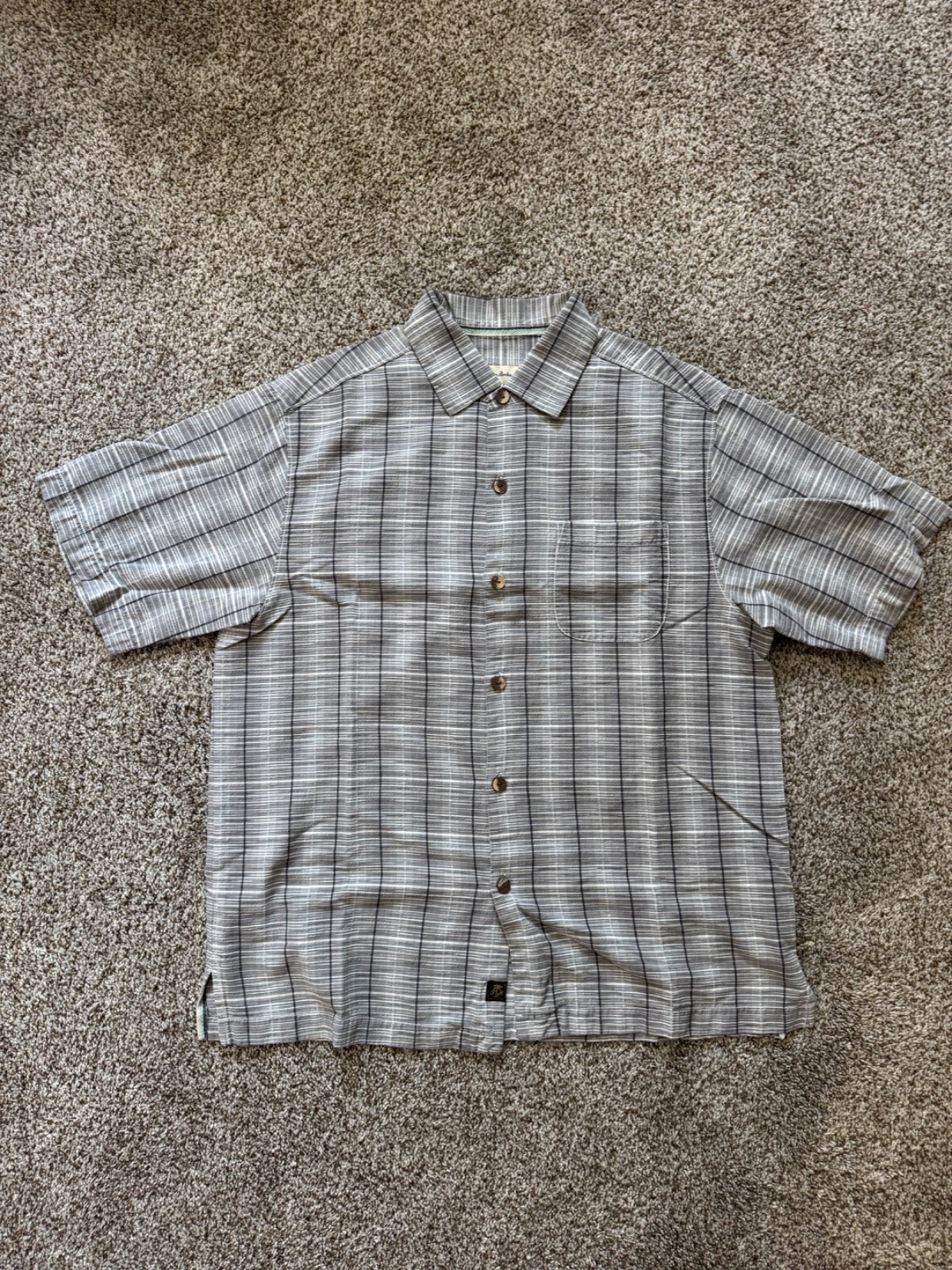 Tommy Bahama Men’s M Tan/Beige Stripe Short Sleeve Button-Up Shirt