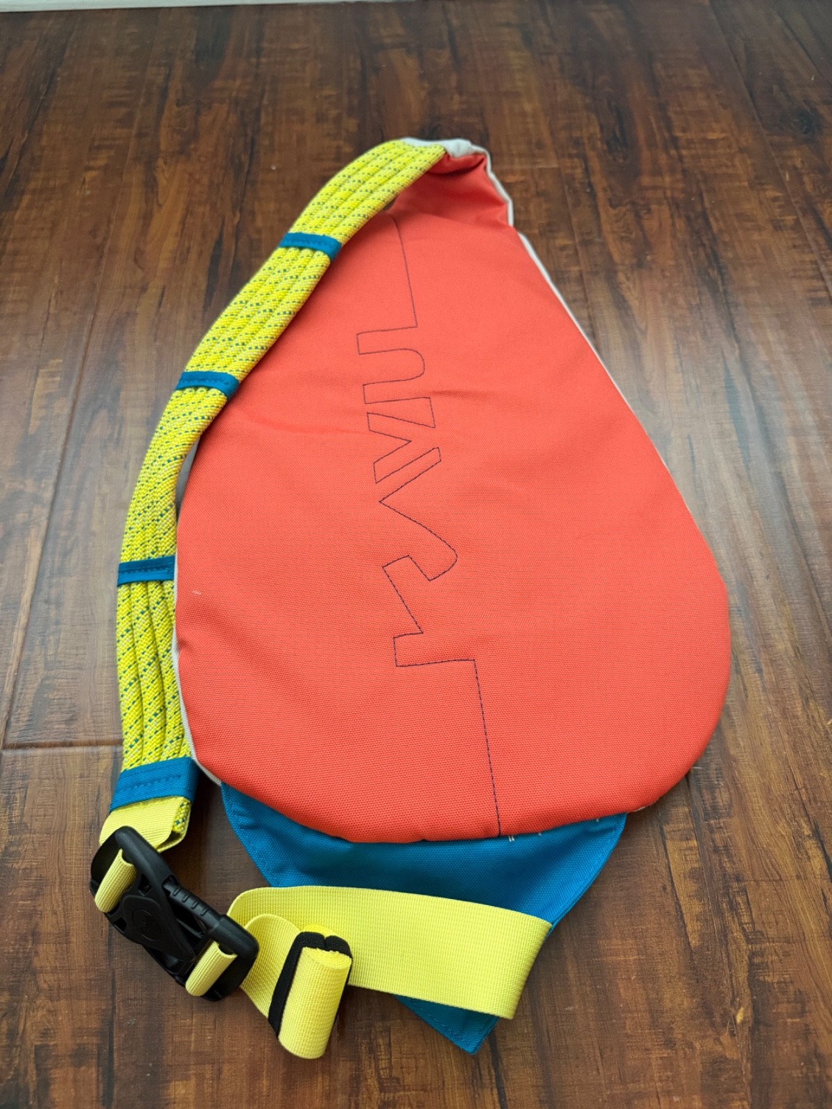 KAVU Rope Sling Bag Pack Canvas Tan Desert Beige Khaki Orange Blue Yellow EUC