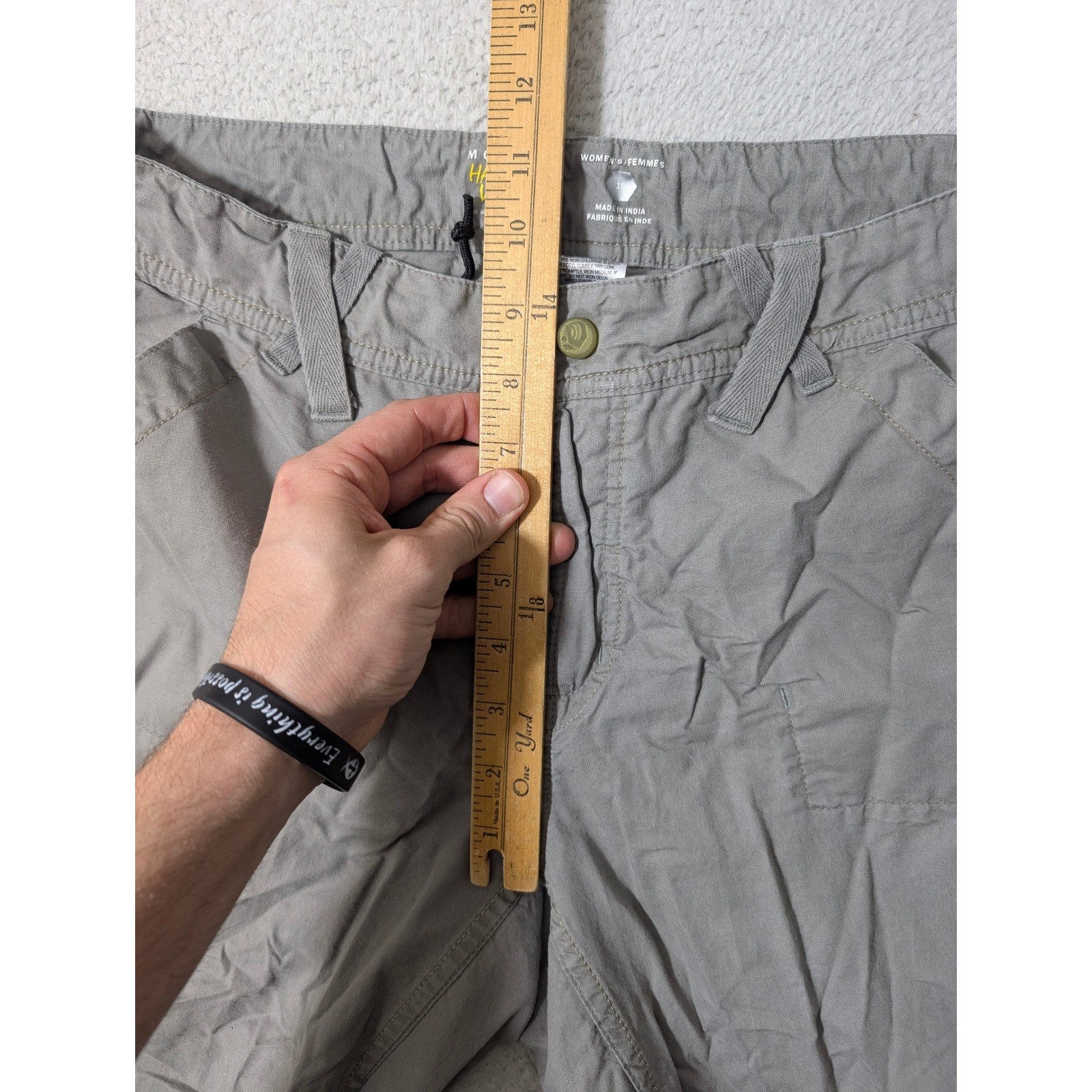 Mountain Hardwear Cropped Pants Womens 10 Grey Organic Cotton Hemp OL2998 Hiking