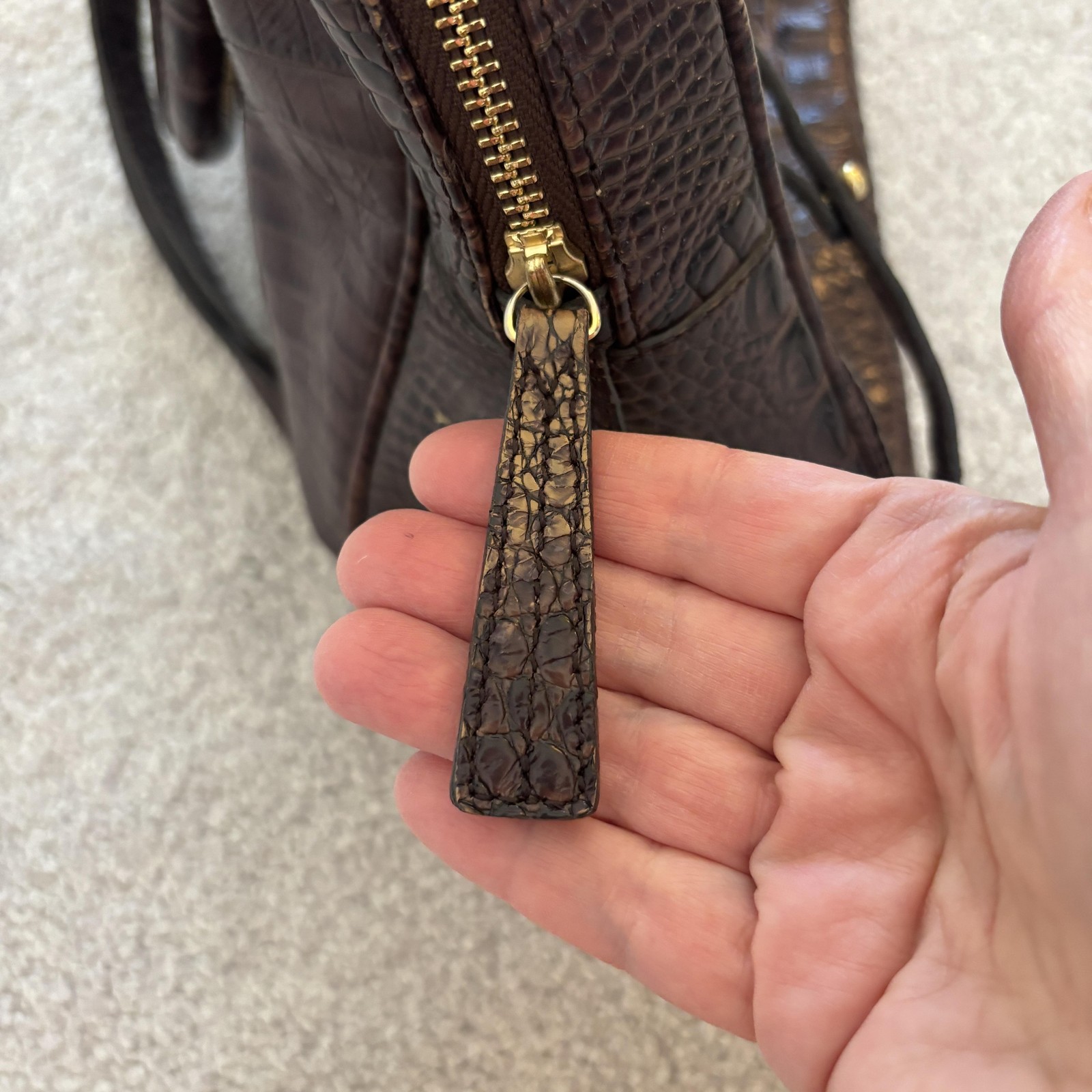 Brahmin Croc Embossed Satchel Crossbody Bag Womens Medium Brown Leather Classic