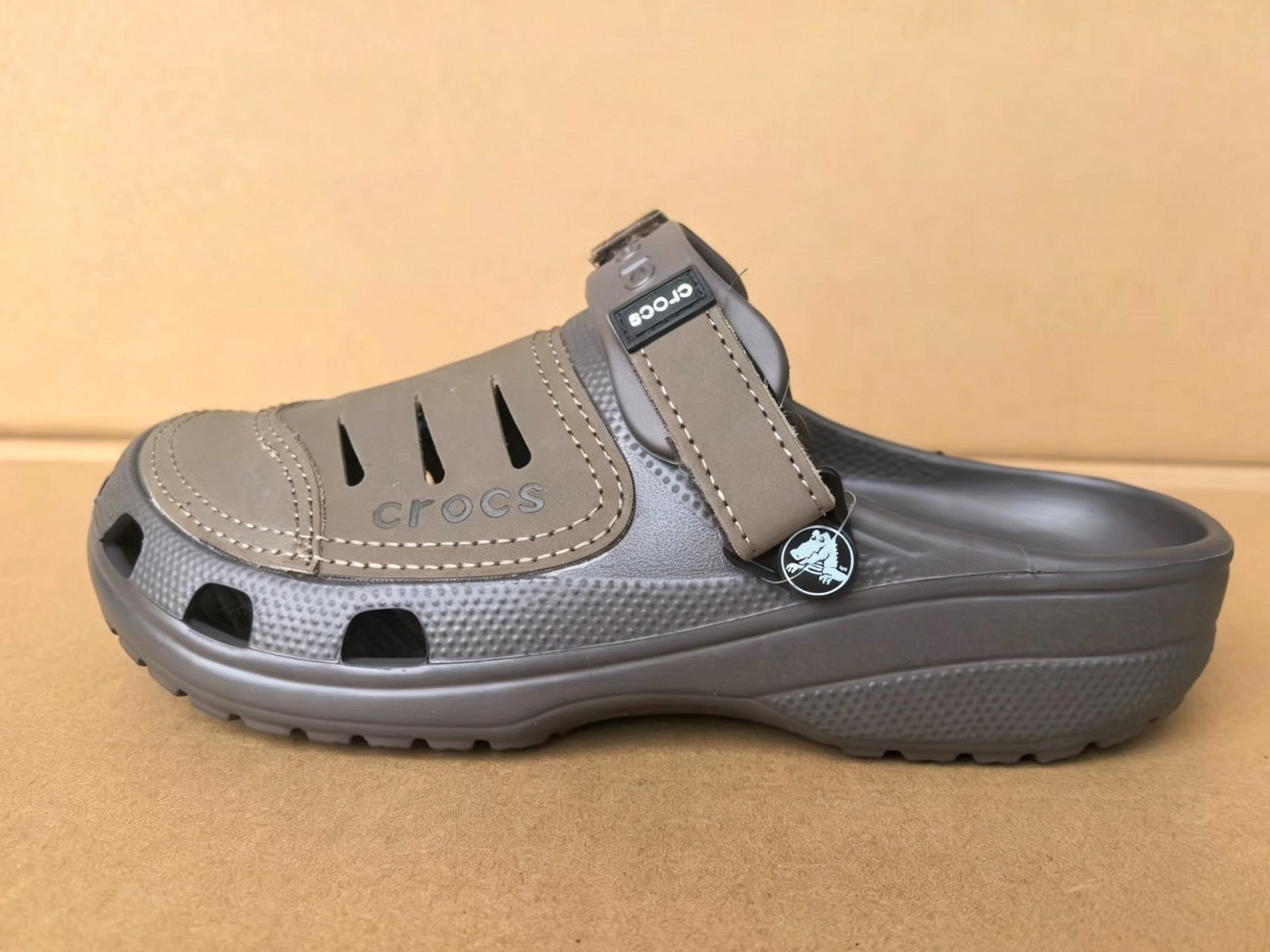 NWT Men’s Classic YukonCrocs Clog Slip-on Casual Sandals