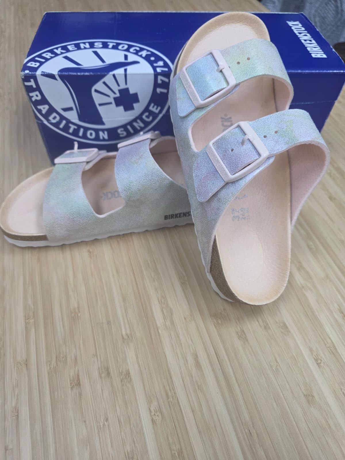 Birkenstock Arizona Slide Sandal Rose Iridescent Size EU 37/US W6-M4