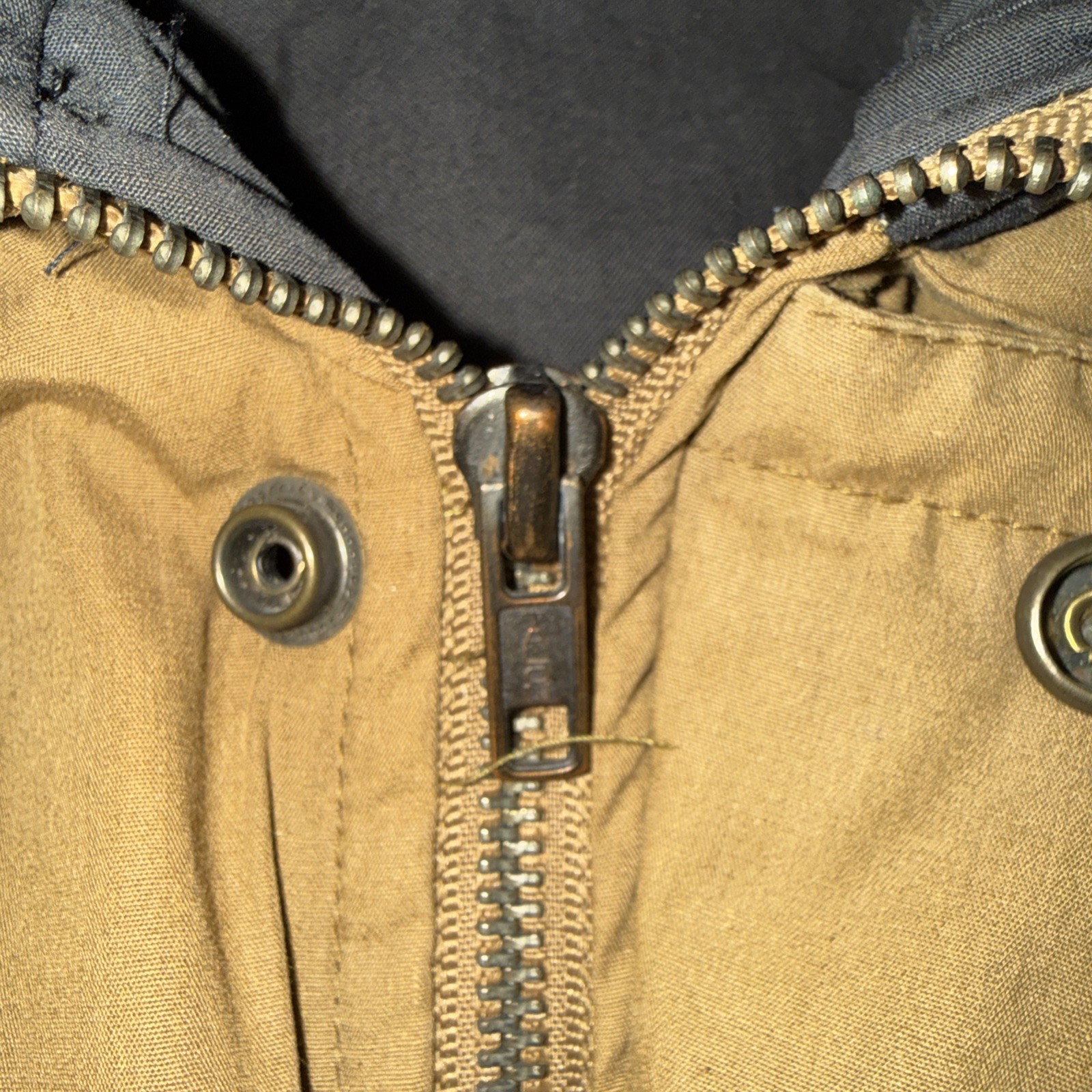 VINTAGE OshKosh B’Gosh Jacket Mens Medium Down Puffer Coat Hood Talon Zipper