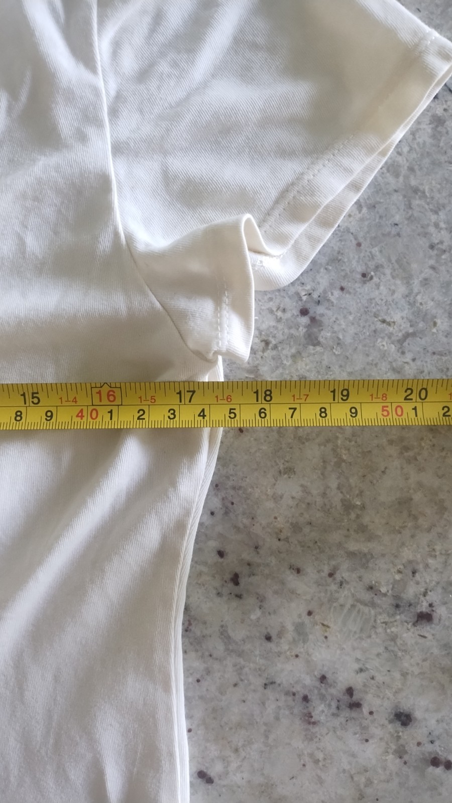 AUSTIN CLOTHING CO. White Pima Cotton Crew Neck Short Sleeve Knit T-Shirt Small