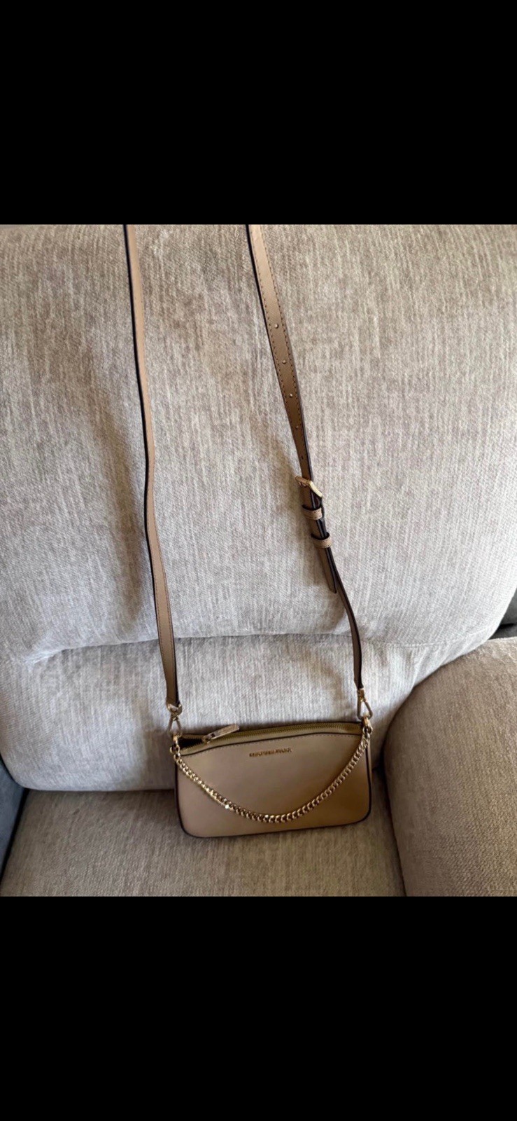 Michael Kors Women’s Beige Crossbody Gold Chain Hardware Zip Detachable Strap
