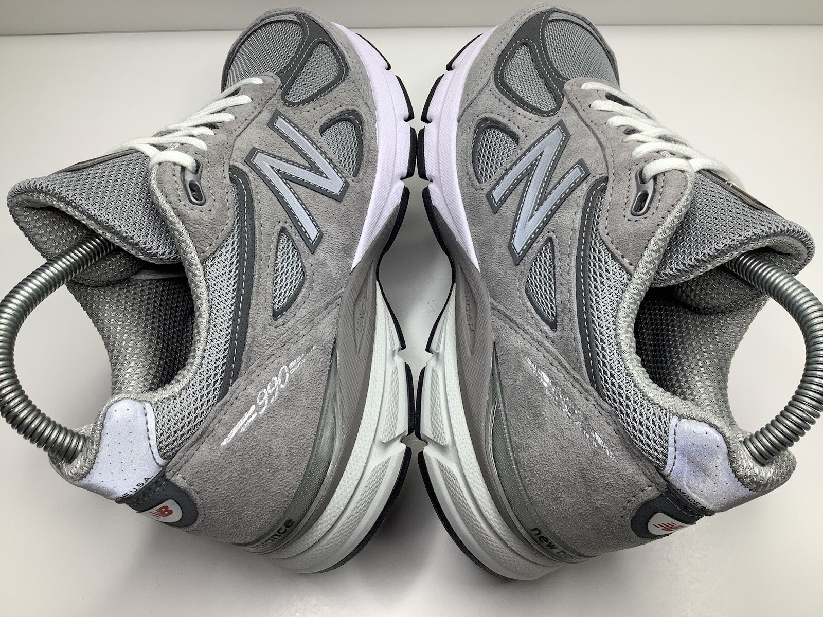 Size 5.5D – New Balance 990v4 “Made in USA” Low Grey Silver Men’s Sneakers