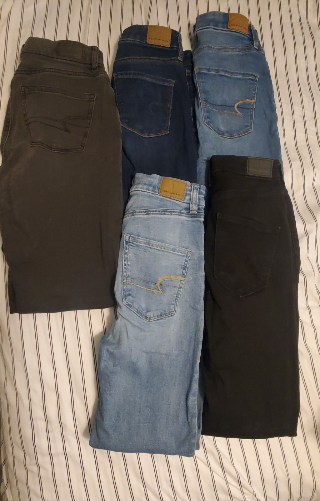 4 Pack American Eagle Super High Waisted jeans RM54485 CA03873