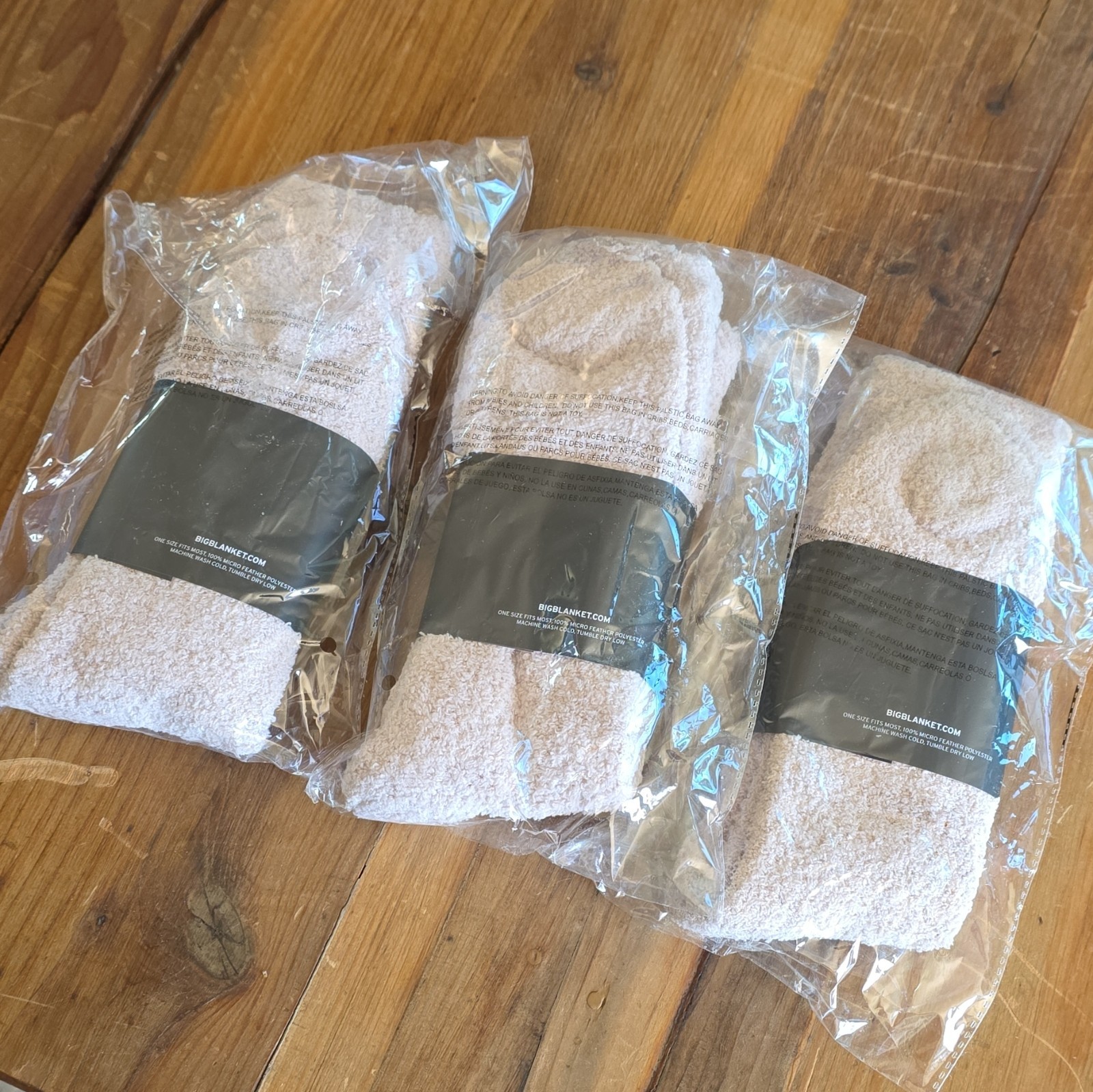 Big Blanket Cozy Toes Premier Plush Footless Socks Beige Polyester 3 Pairs