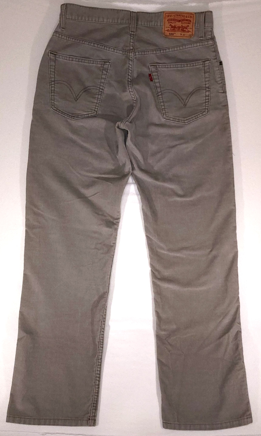 Levi’s 559 Khaki Gray Corduroy 30×32 Mens Relaxed Straight Leg Y2K ~ Light Wear
