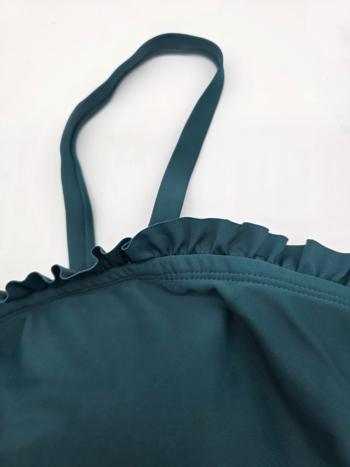 Old Navy Women’s Bikini Swimsuit Top Size 2X Teal Green Ruffle Padded Swim