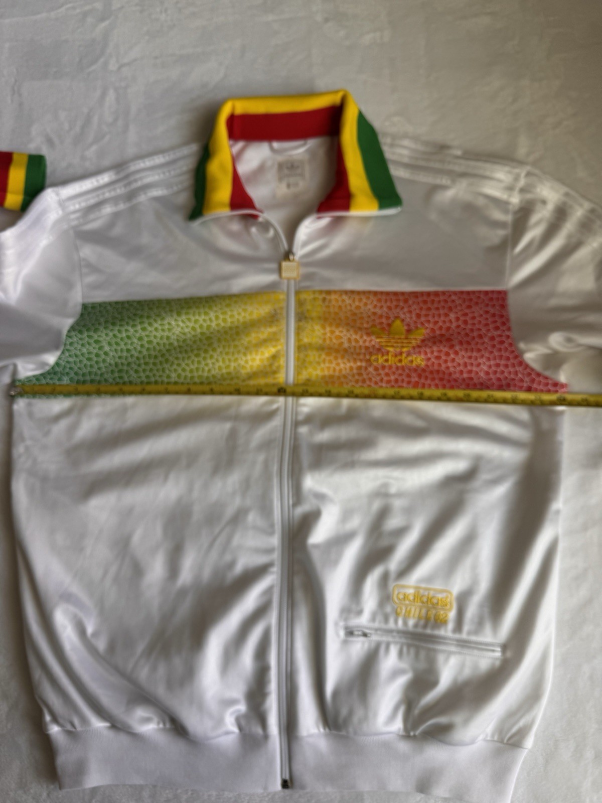 Adidas Chile 62 Men’s Track Jacket Large White Rasta Reggae Tri Color Full Zip