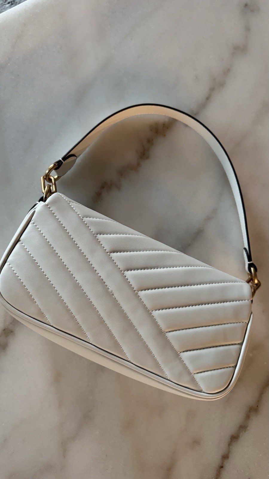 NEW Tory Burch Kira Chevron Shoulder Bag Ivory – Luxury Gift Wrapped with Origin