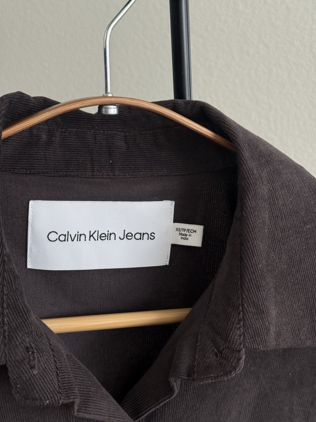 Calvin Klein Jeans Woman Espresso Brown Corduroy Button-Up Shirt NWOT