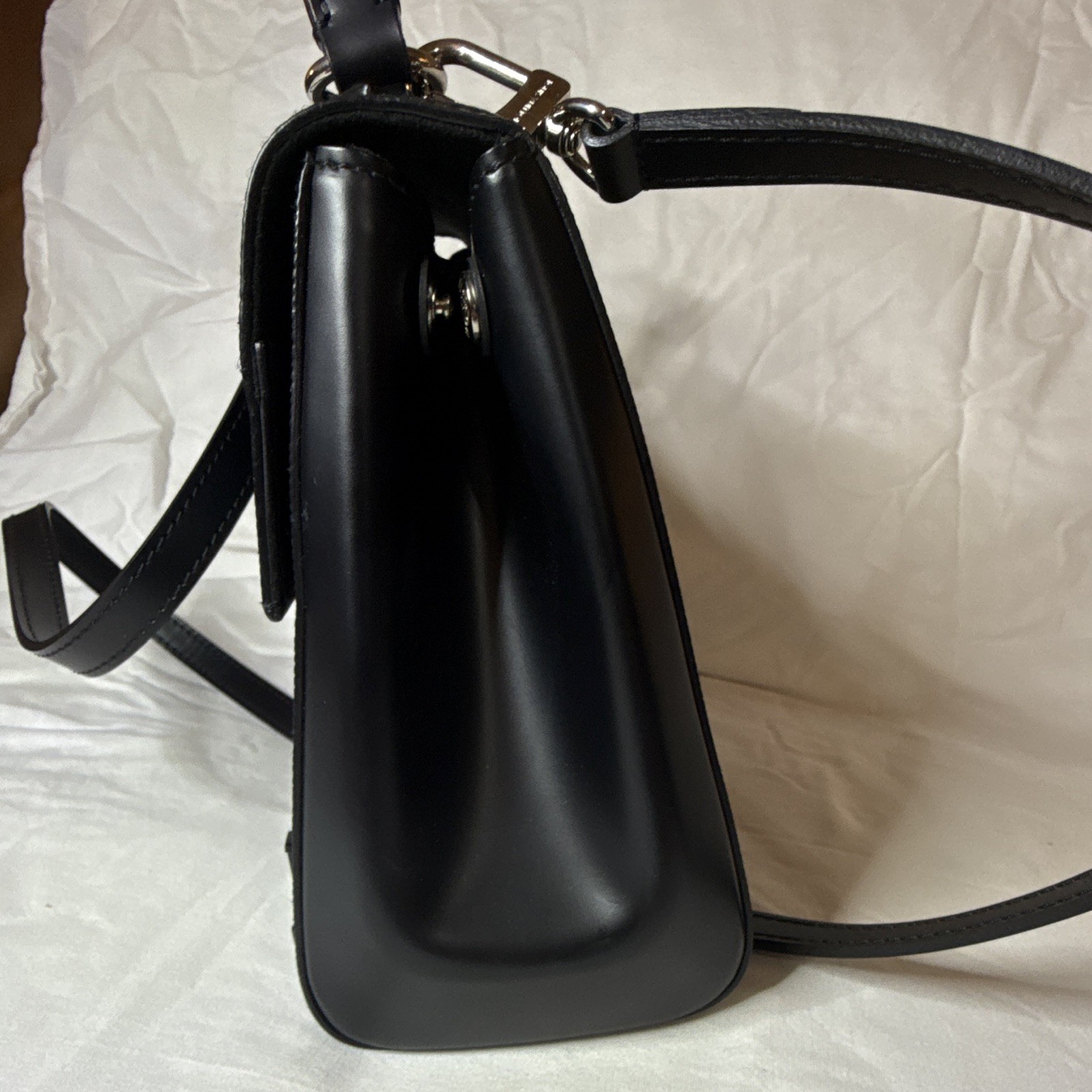 Louis Vuitton Black Epi Satchel Top Handle Zip Bag Detachable Strap Silver
