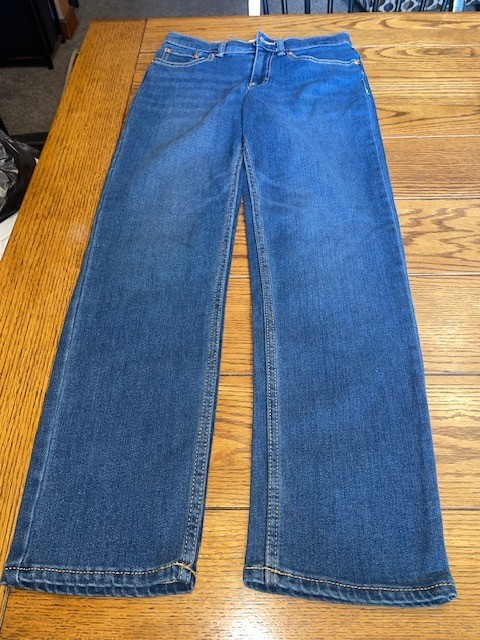 Levi’s Low Pro Straight Blue Denim Jeans – Women’s Size 12 Reg (W28 X L28) – New