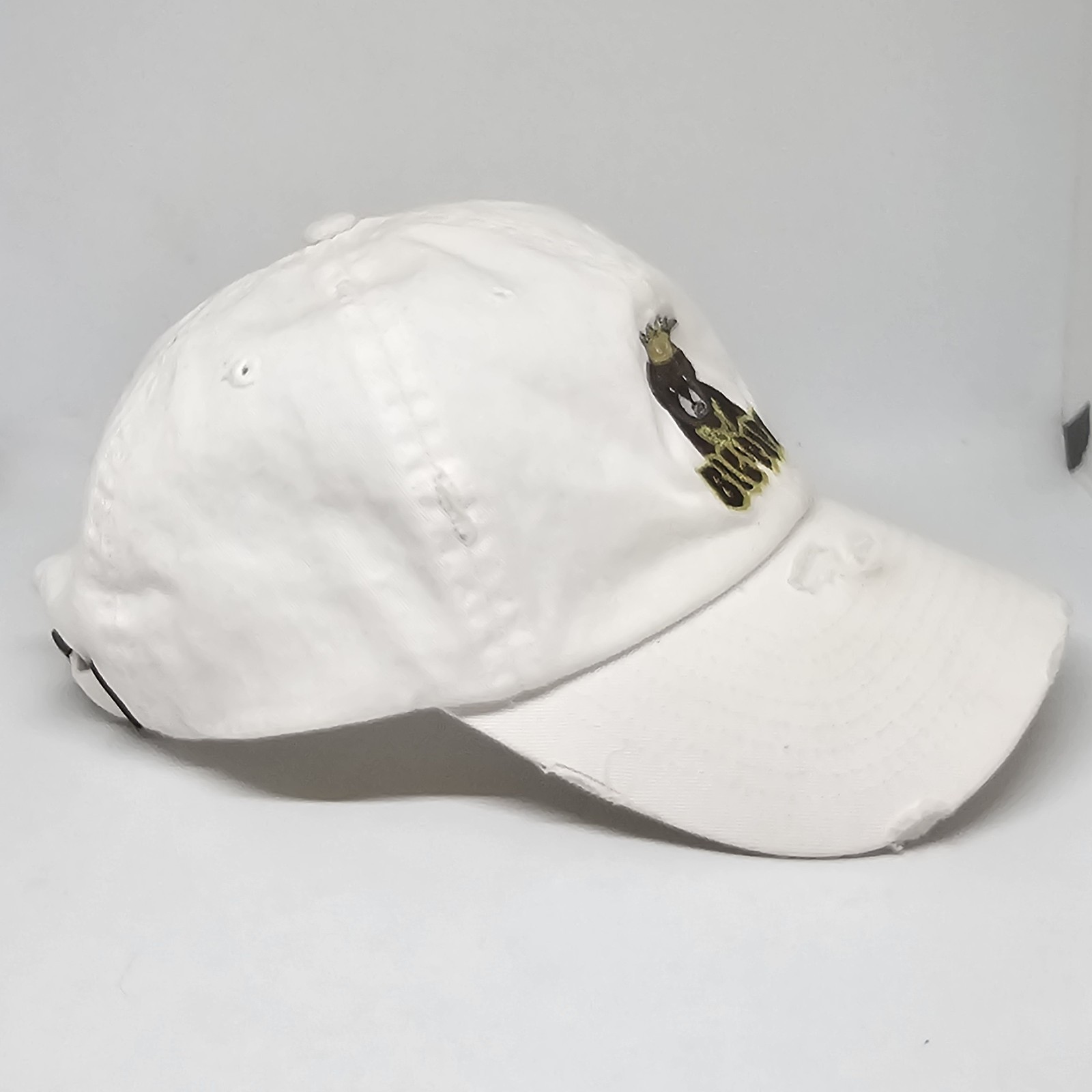 KBETHOS King Papa Bear Distressed 6 Panel Hat White Distressed