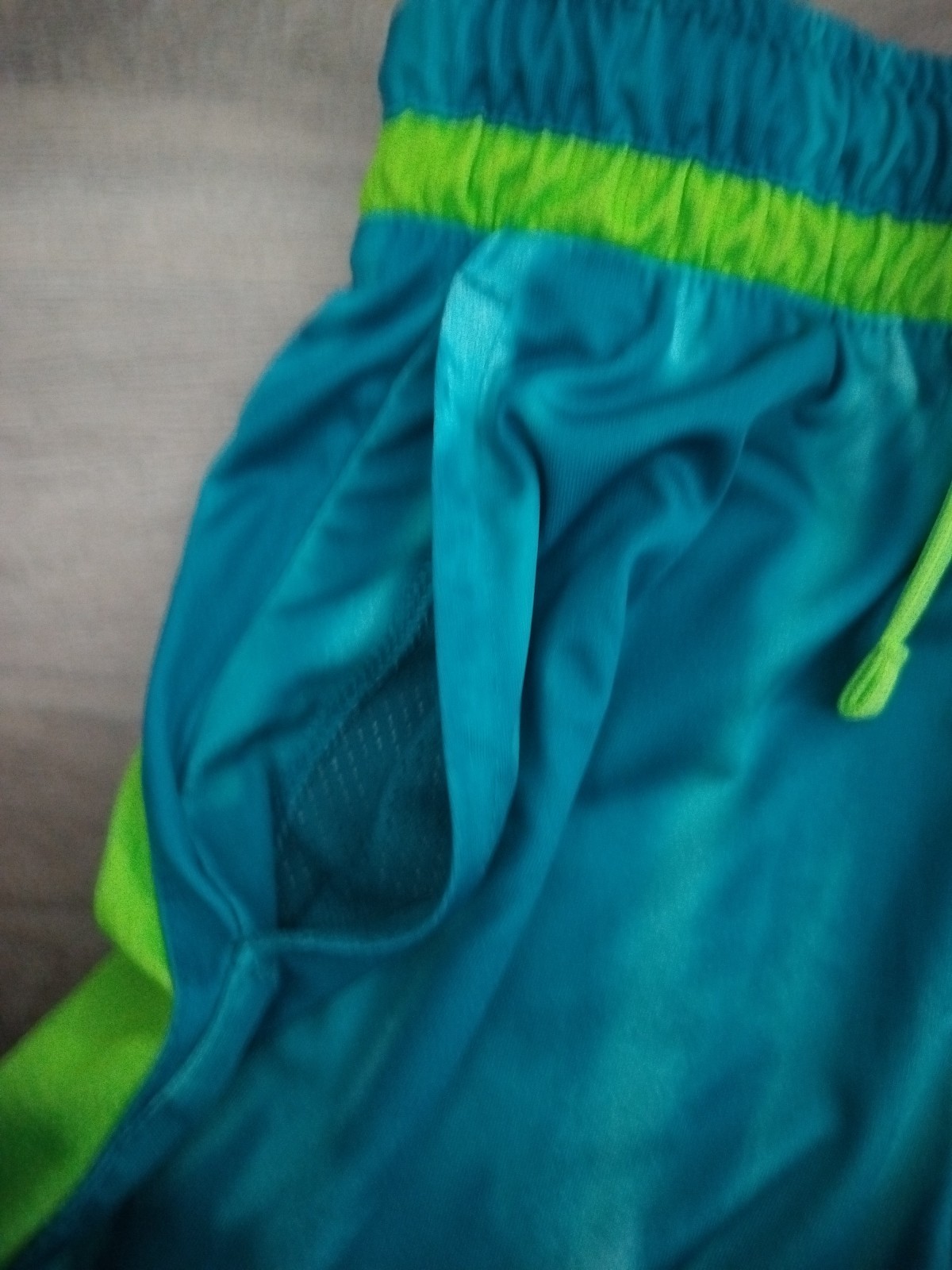 Russell Dri-Power 360 Boys Core Printed Shorts L 10-12 Pockets Blue/Green NWOT