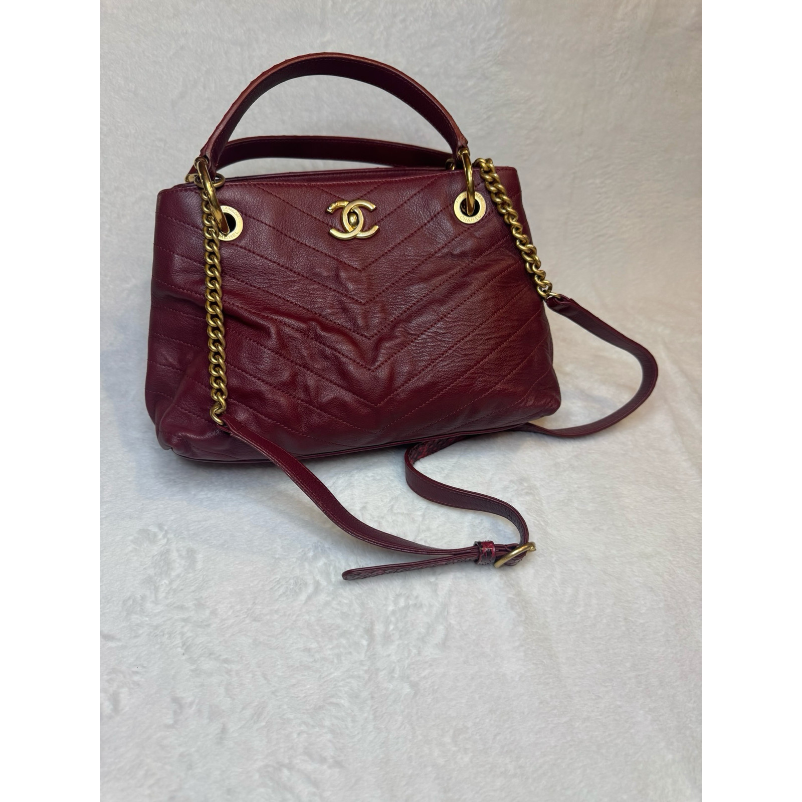 Chanel Chevron Chic Shopping Tote Burgundy Lambskin Elaphe Snakeskin Strap Gold