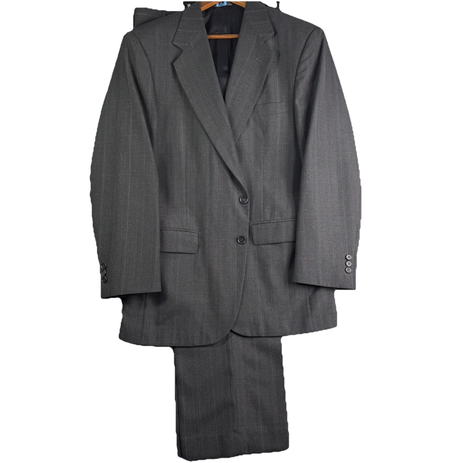 40R Towncraft Worsted Wool Blend Suit 2-Piece Men’s Charcoal Striped 34Wx30L
