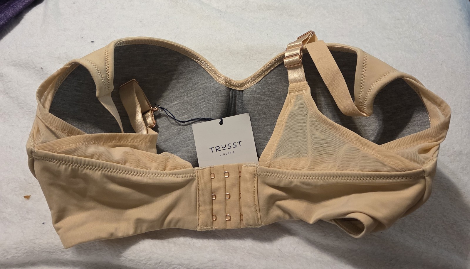 NWT Beige Trusst Lingerie Molded Underwire 34G Bra Nylon Elastane