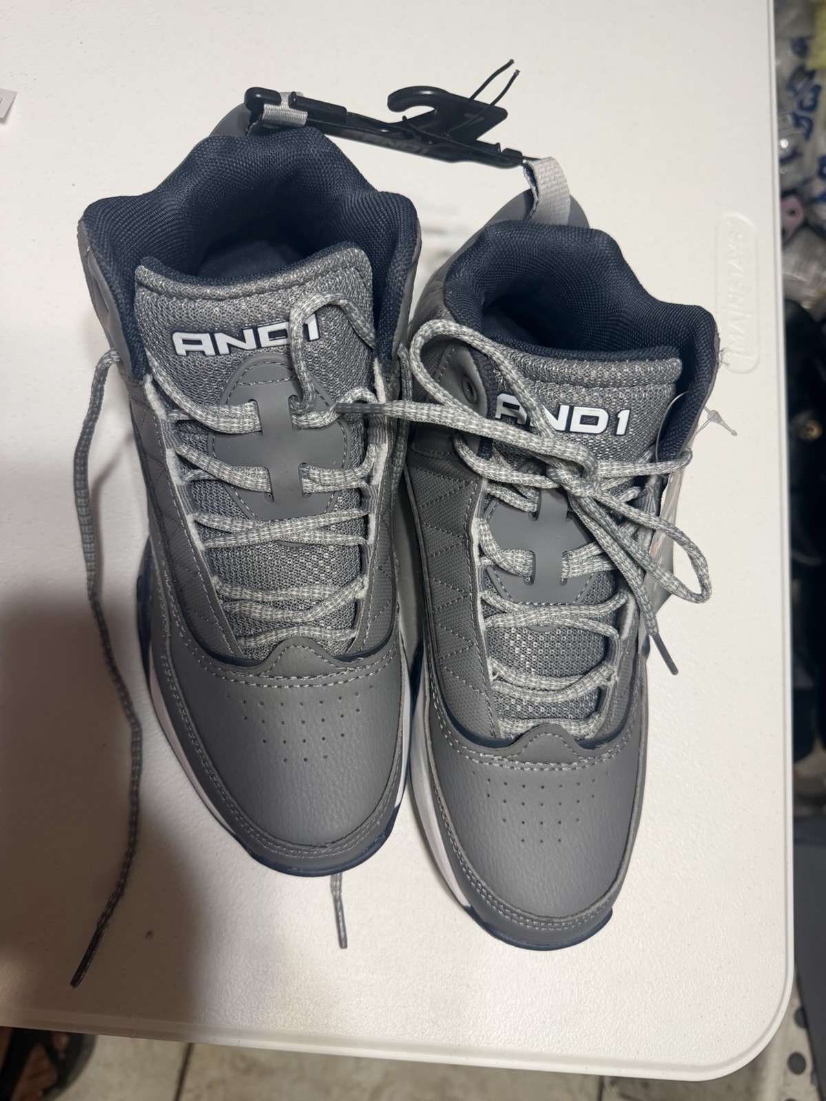 AND1 Streetball Men’s Mid Top Lace-Up Athletic Sneakers Gray Comfort Padded