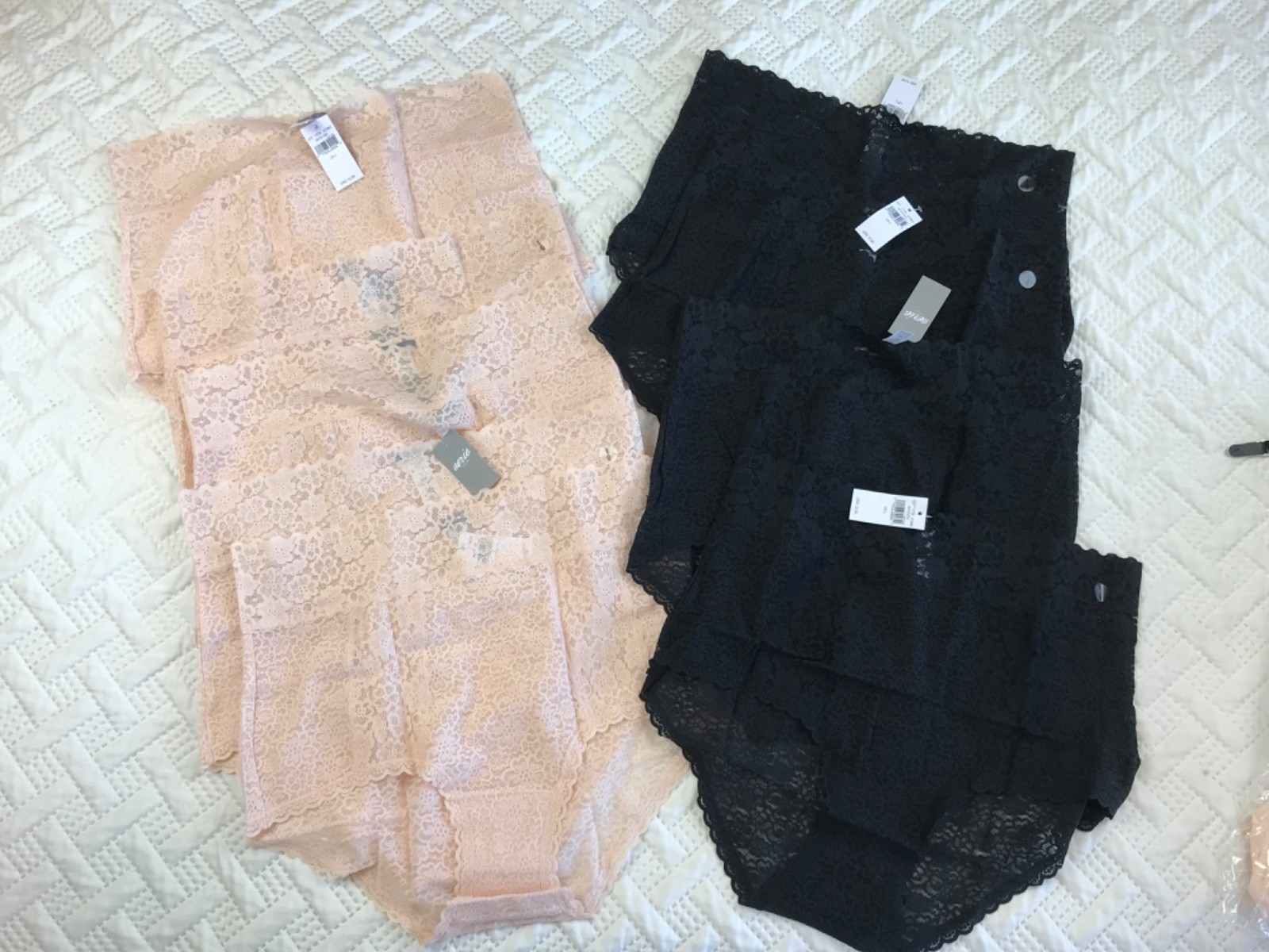 175 Wholesale lot womens new assorted panties underwear thong bras briefs resale