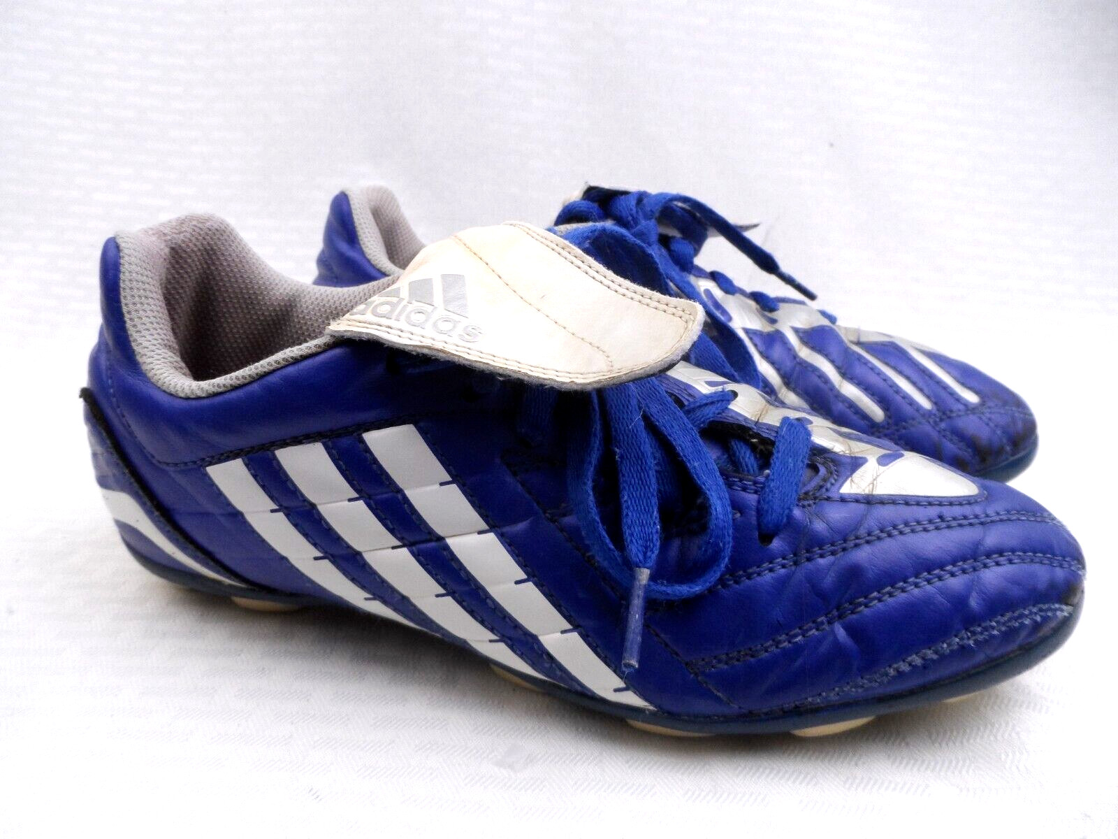 RARE Adidas Traxion Hard Ground Soccer Cleats Shoes G02342 Men’s 7.5 Eu 40 2/3