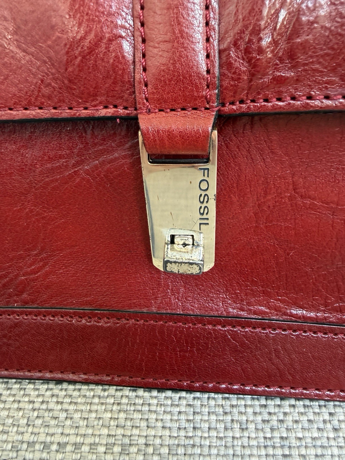 FOSSIL Red Leather Shoulder Purse Handbag 9×6 Inches