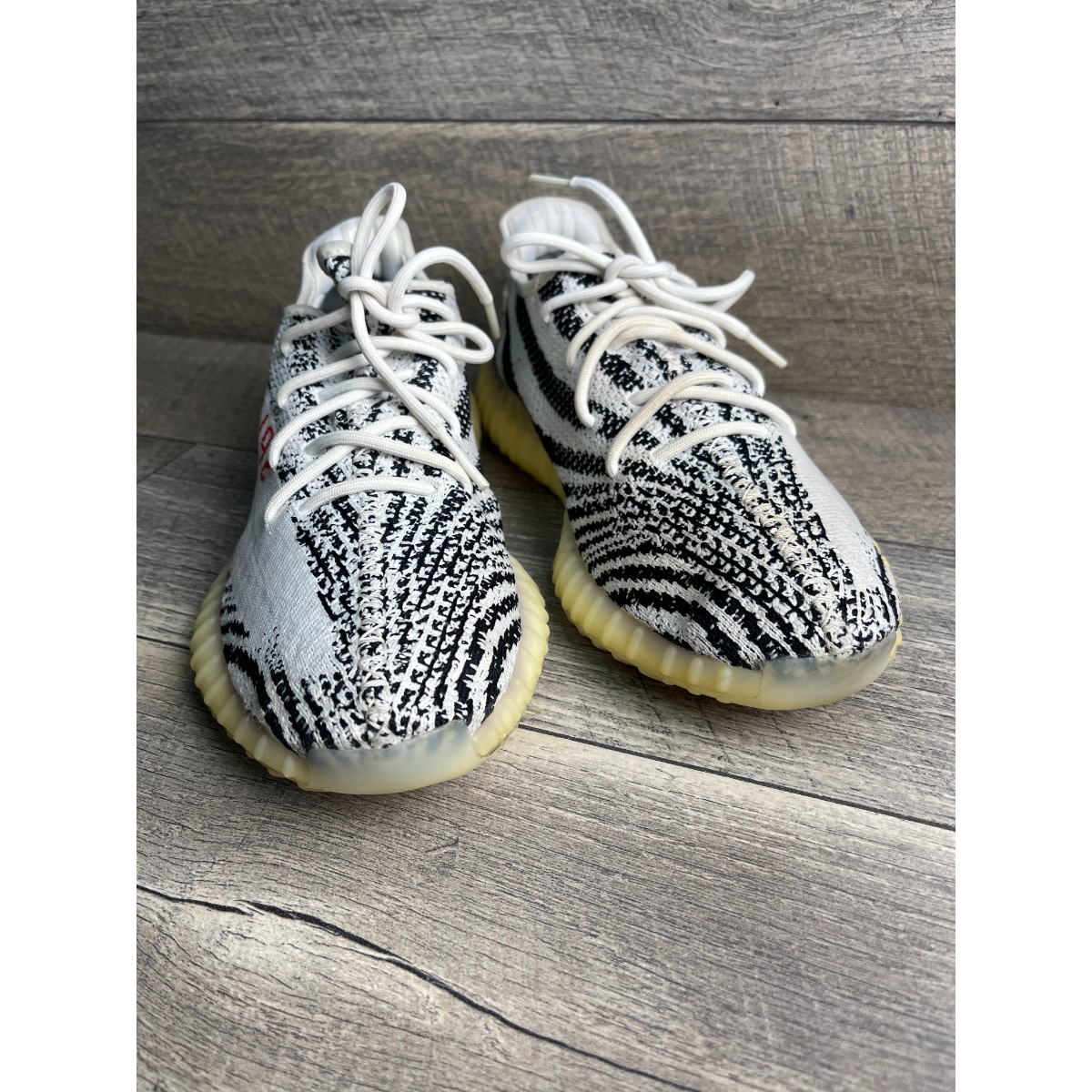Adidas Yeezy Boost 350 V2 CP9654 Men 11 Running Shoes White Zebra Print Sneakers