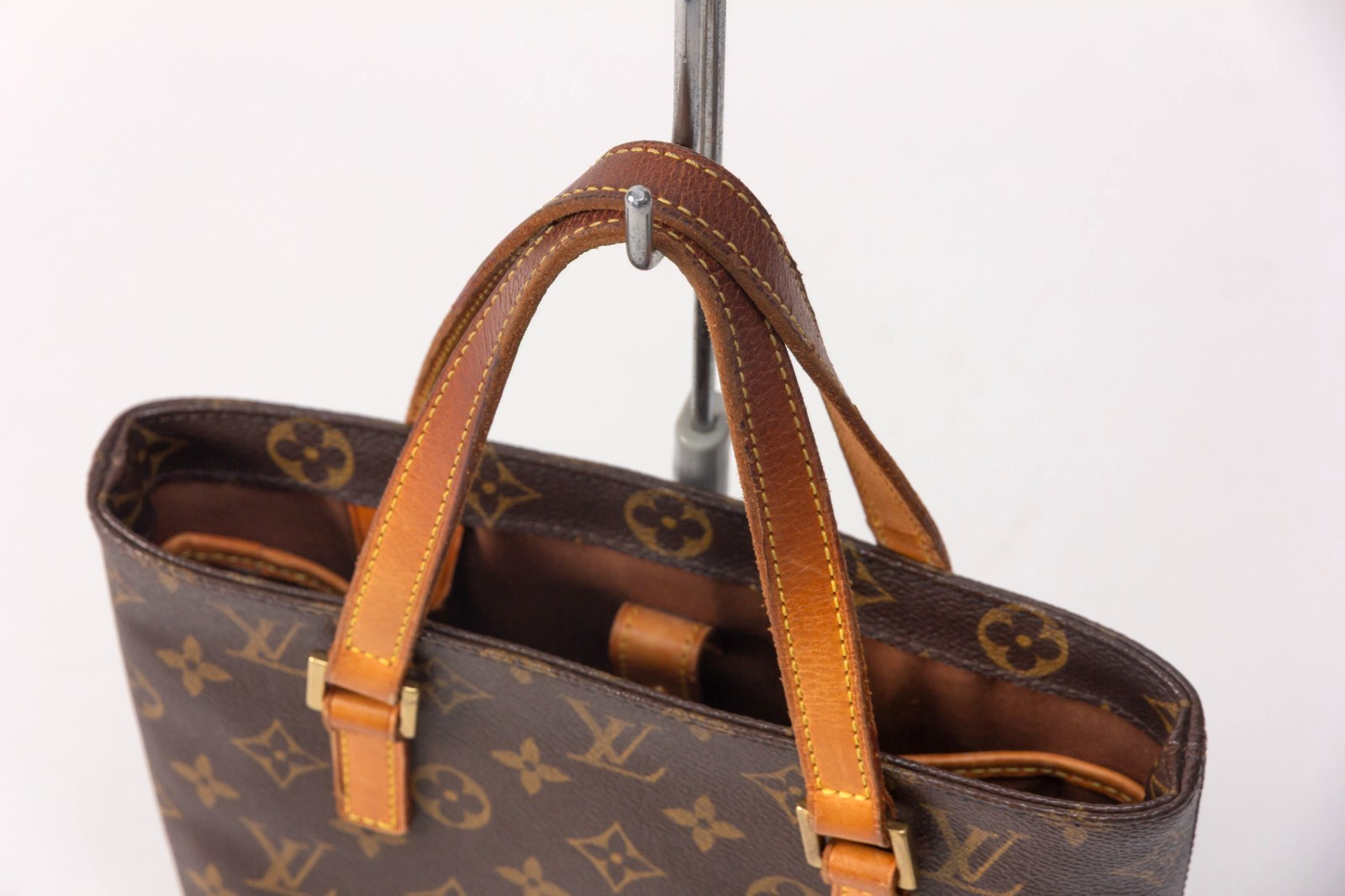 LOUIS VUITTON Vavin PM monogram PVC Leather M51172 USD 【Condition Rating B】