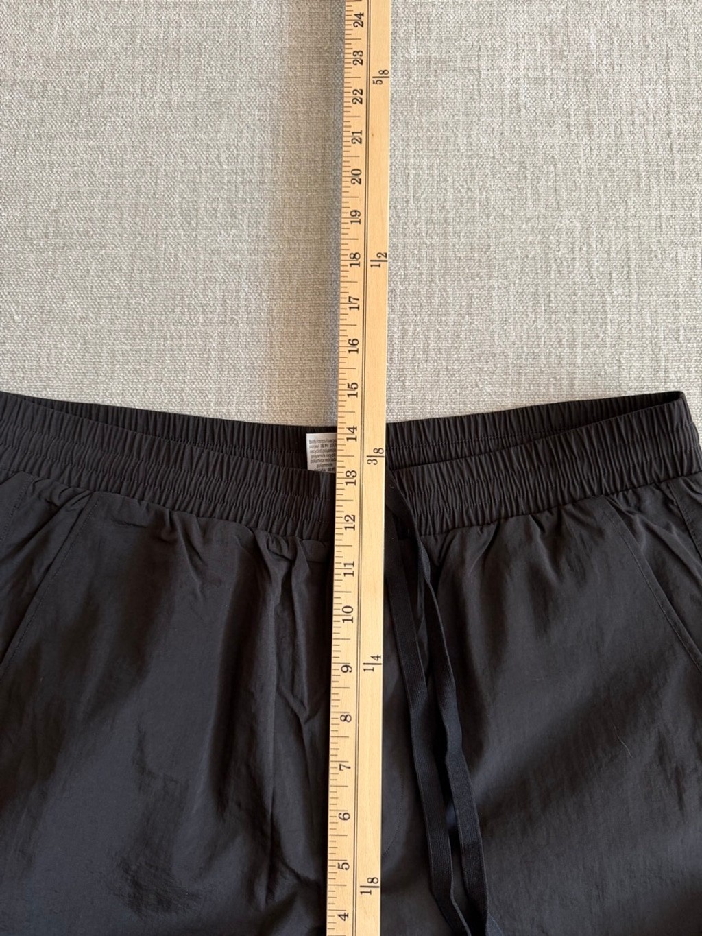 Victoria’s Secret VSX Power Lightweight Womens Black Parachute wind pants large