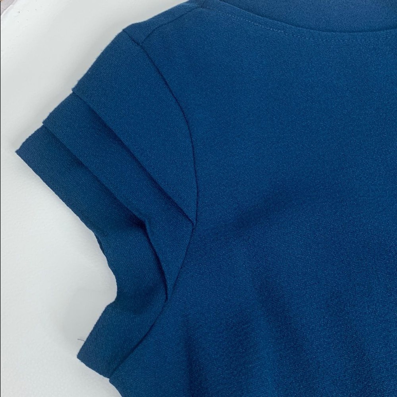Sharagano Dark Marine Blue Cap ruffle sleeve Dress Size 8 Zip up New with tags