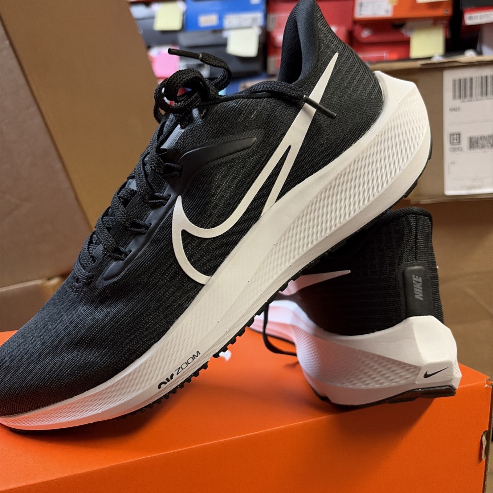 Mens Size 9.5 Nike Air Zoom Pegasus 39 Black White Grey Running Shoes DH4071 001