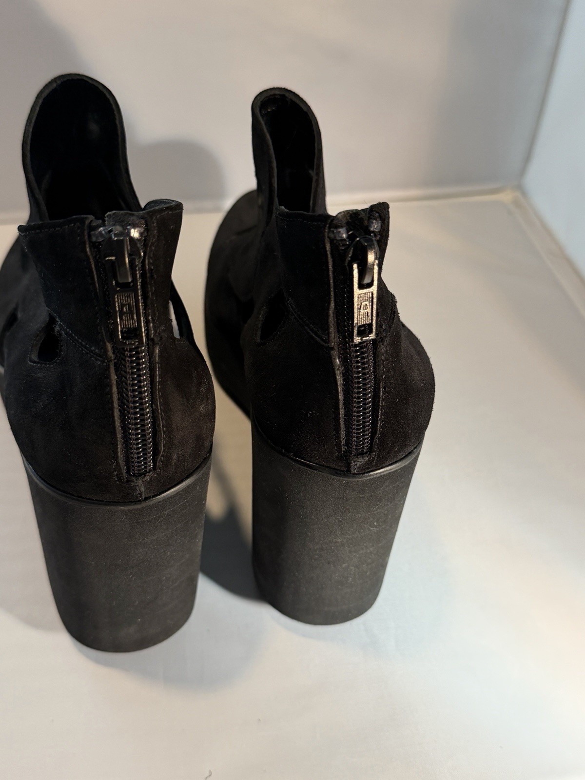 Robert Clergerie Paris Sz 8 Designer Black Suede Platform Heels Wedges Women