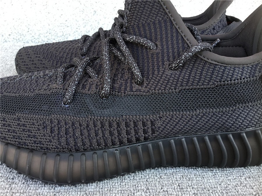 adidas Yeezy Boost 350 V2 Low Black Non-Reflective – Men’s Shoes