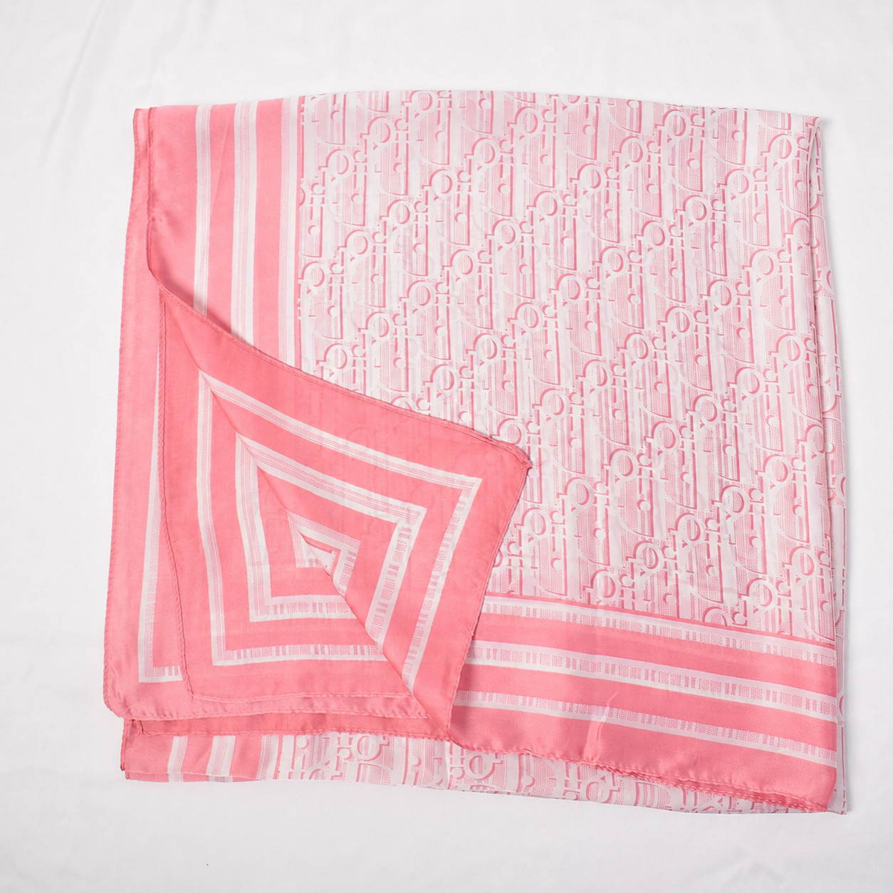 100% AUTHENTIC DIOR SUMMER WRAP SCARF SHAWL STOLE SALMAN PINK 100%SILK PRE OWNED