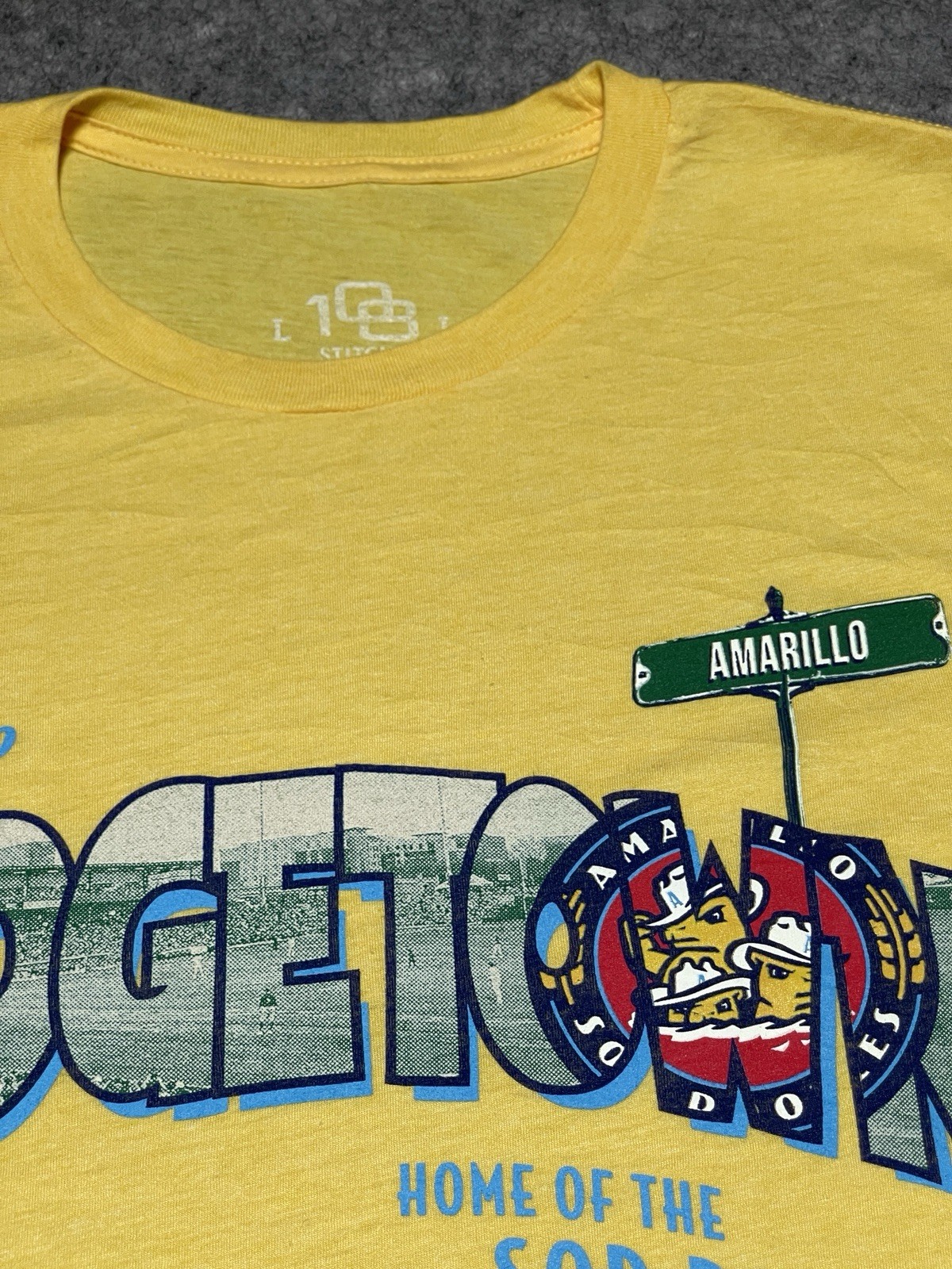 Hodgetown Home ofthe Amarillo Sod Poodles Yellow Shirt Large 108 stitches MiLB