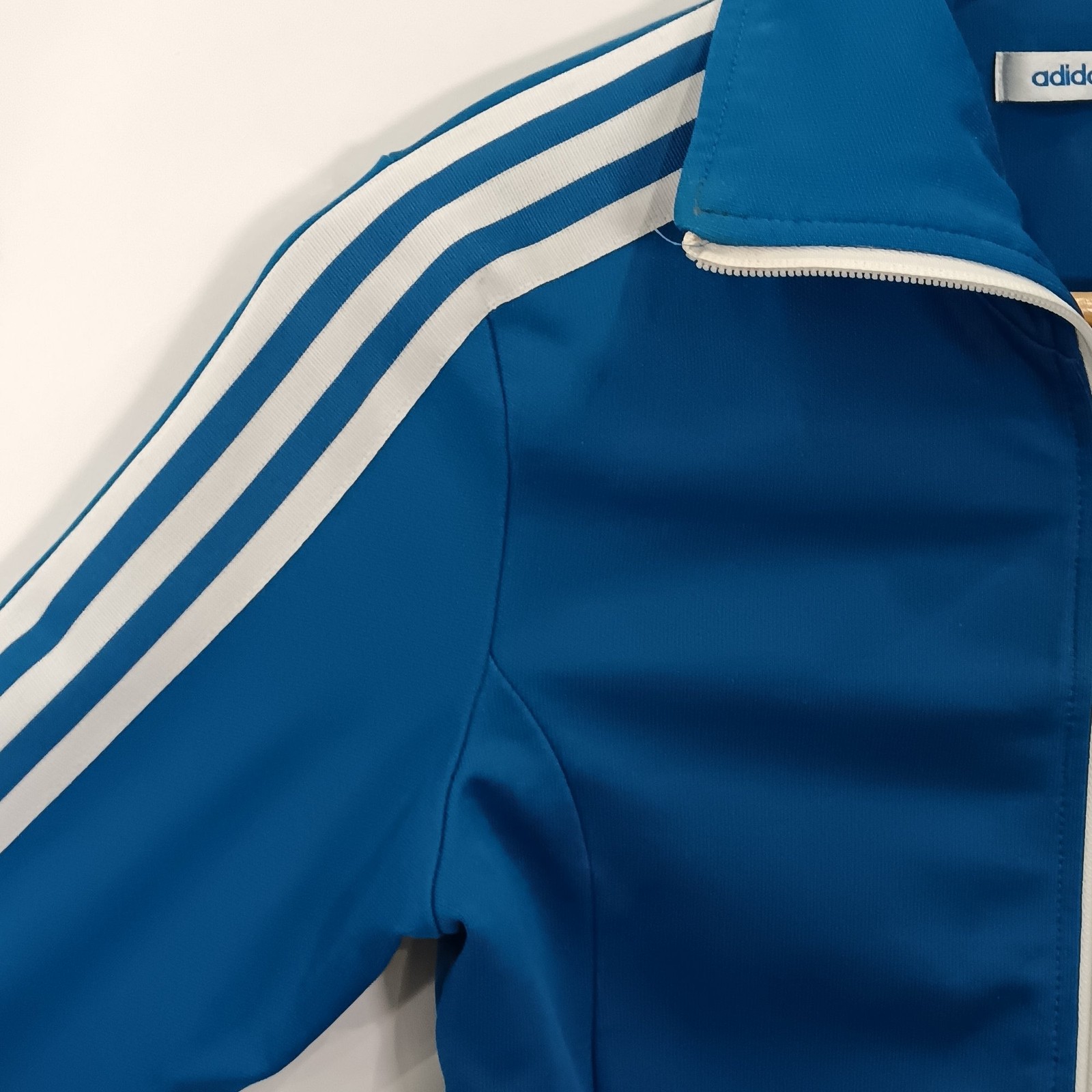 Adidas Track Jacket Women’s Size 32 Blue Trefoil Zip Pockets Stripes Preloved