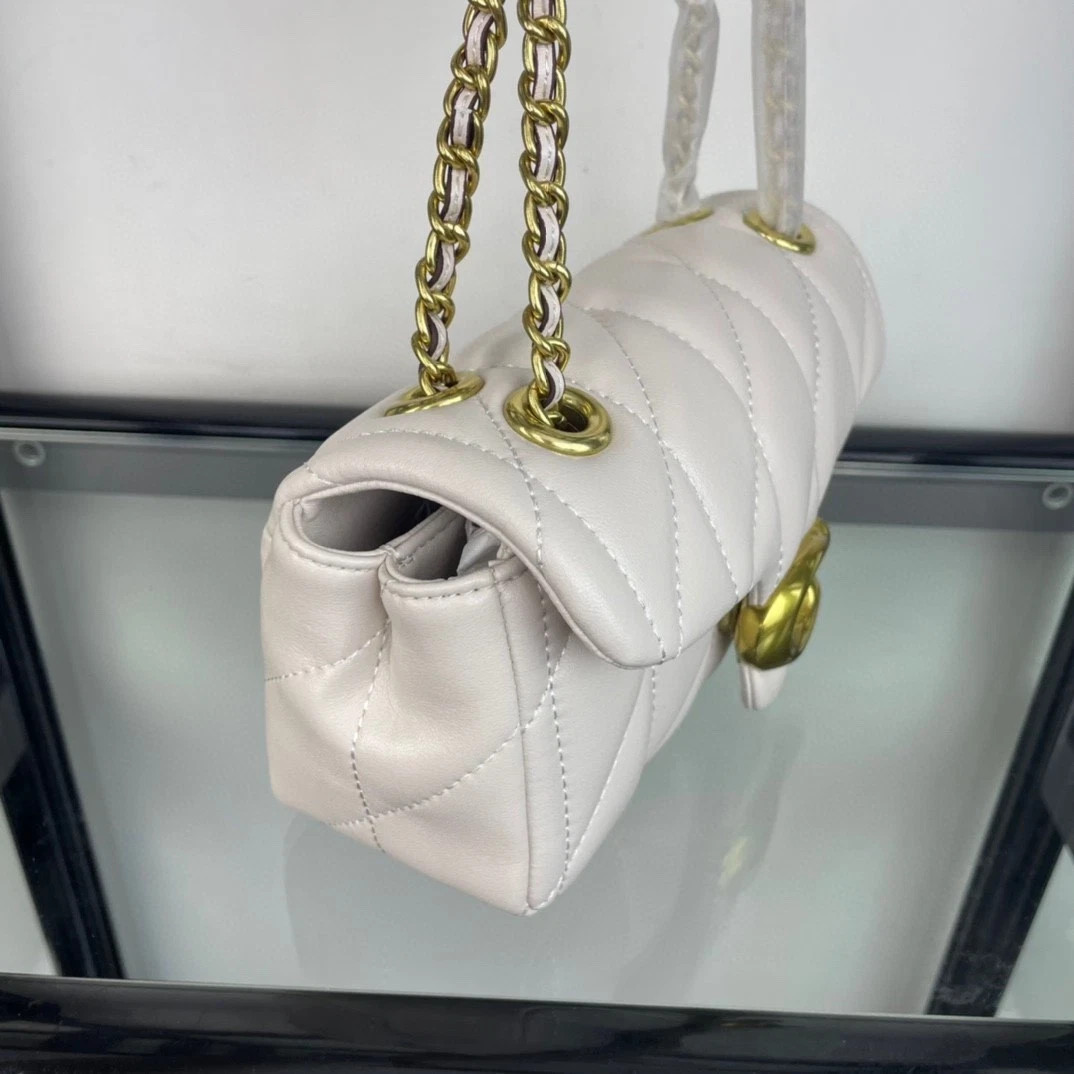 Coach Tabby Shoulder Bag 20 Quilted CP149 Chalk White