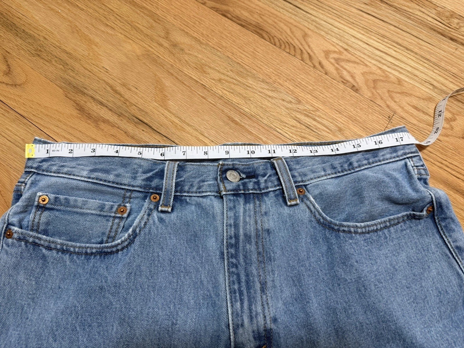 Levi’s 550 Men’s Relaxed Fit Jeans – Stonewash Blue (00550-4891)