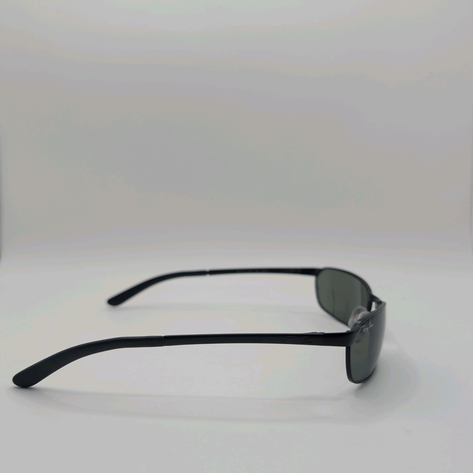 Vintage Ray-Ban RB3190 FLIGHT 006 Black Rectangle Sunglasses 58mm Italy