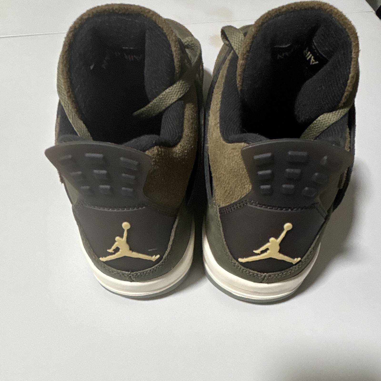 Air Jordan 4 Retro SE Craft “Olive” Size 12